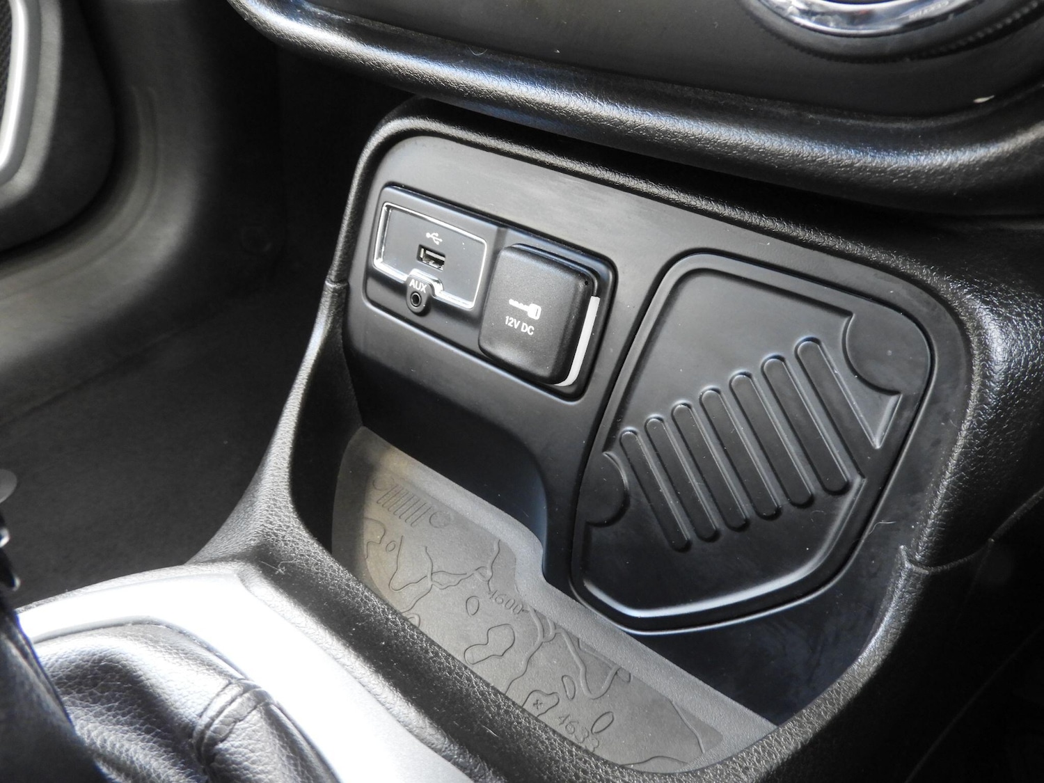 Used Jeep Renegade 2016 for sale - 76440664: Photo 24