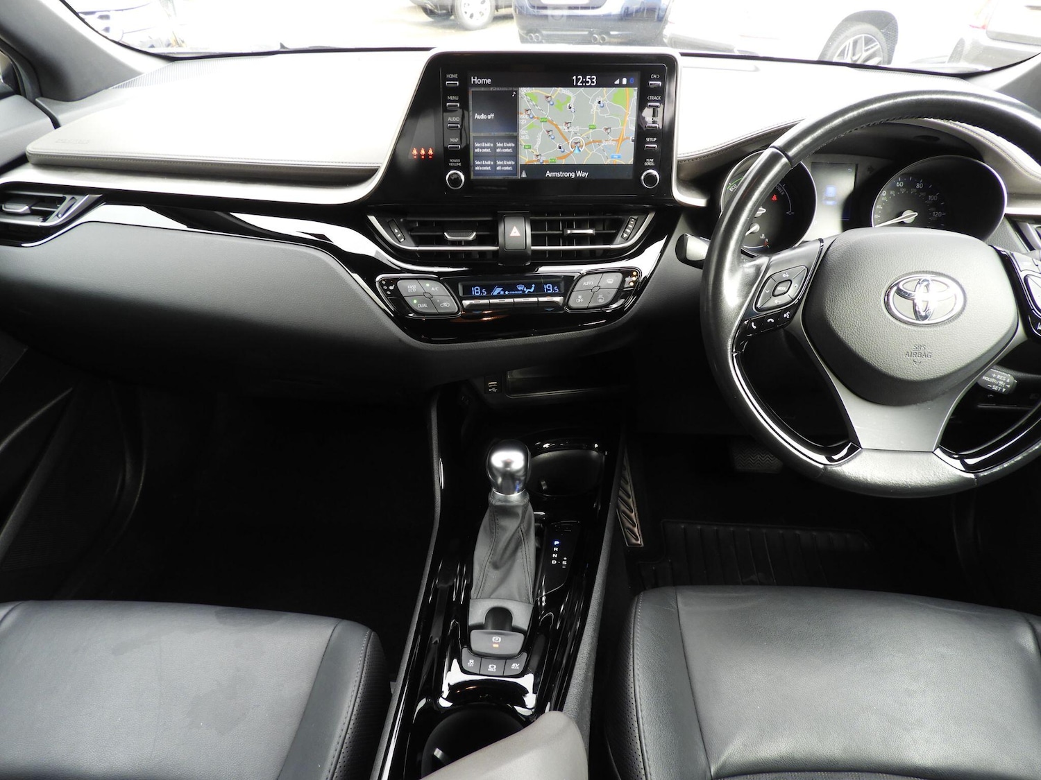 Used Toyota C-HR for sale - 77598585: Photo 12