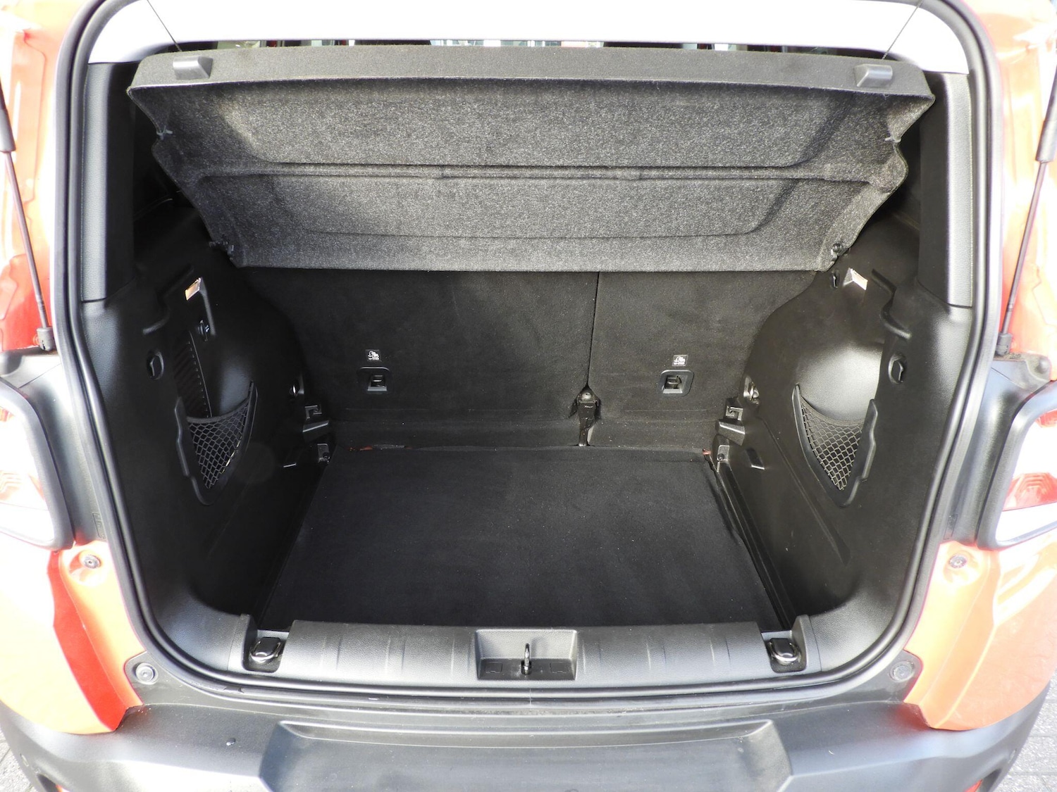 Used Jeep Renegade 2016 for sale - 77120514: Photo 9