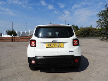 Used Jeep Renegade 2021 for sale - 75682254: Photo