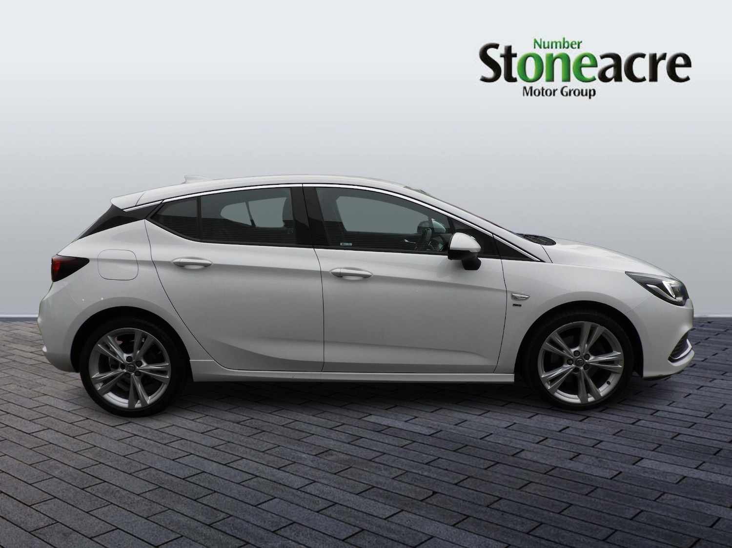 Used Vauxhall Astra 2019 for sale - 76715494: Photo 2