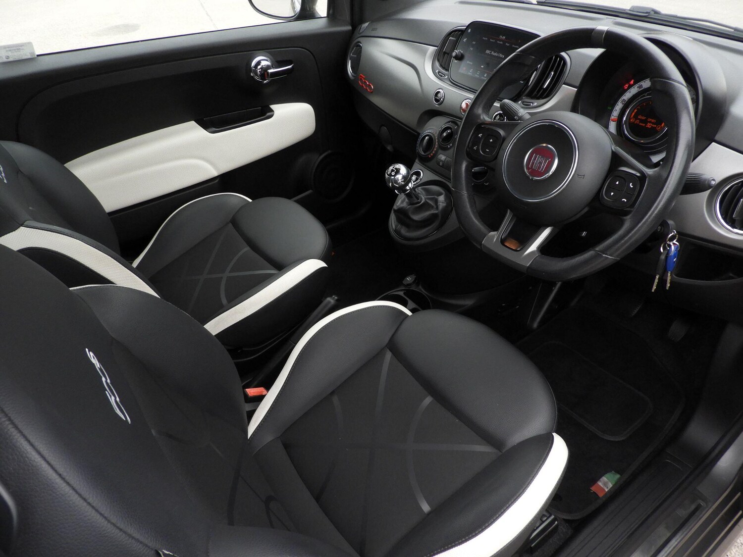 Used Fiat 500 2018 for sale - 76226401: Photo 11