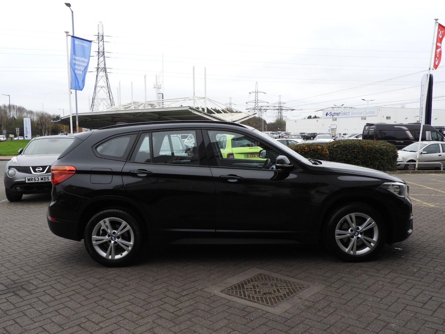 Used BMW X1 2017 for sale - 77067033: Photo 2