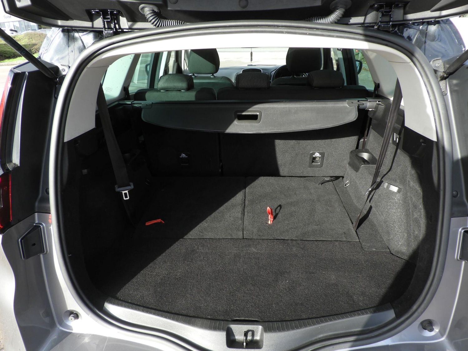 Used Renault Grand Scenic 2019 for sale - 76388146: Photo 10