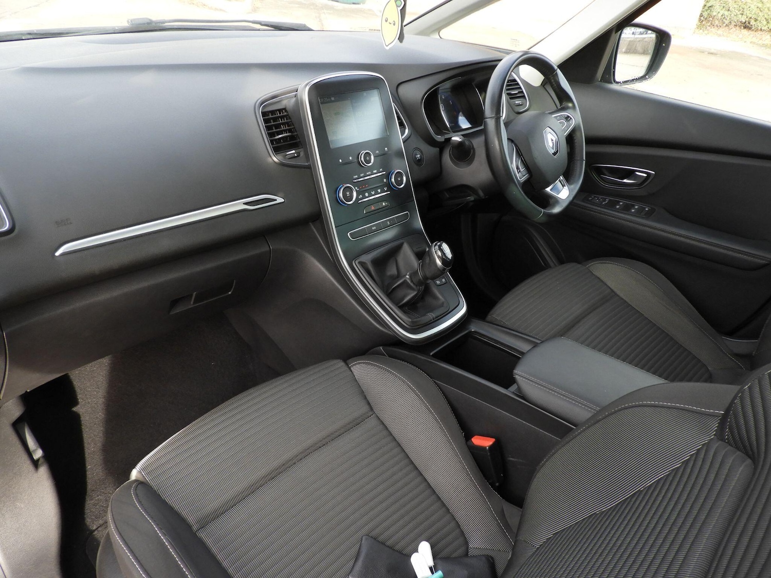 Used Renault Grand Scenic 2019 for sale - 76388146: Photo 13