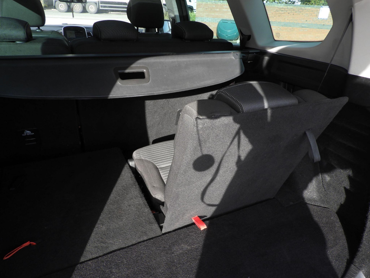 Used Renault Grand Scenic 2019 for sale - 76388146: Photo 18