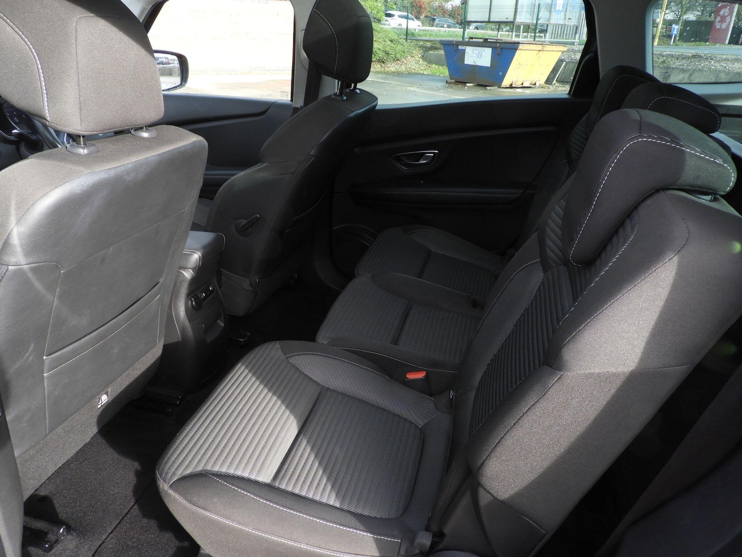 Used Renault Grand Scenic 2019 for sale - 76388146: Photo 22