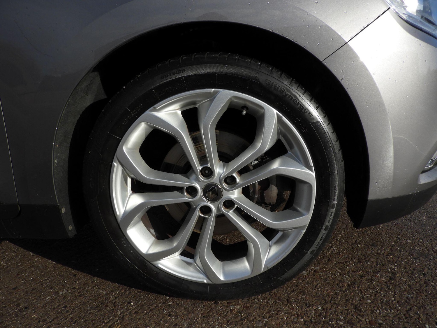 Used Renault Grand Scenic 2019 for sale - 76388146: Photo 9