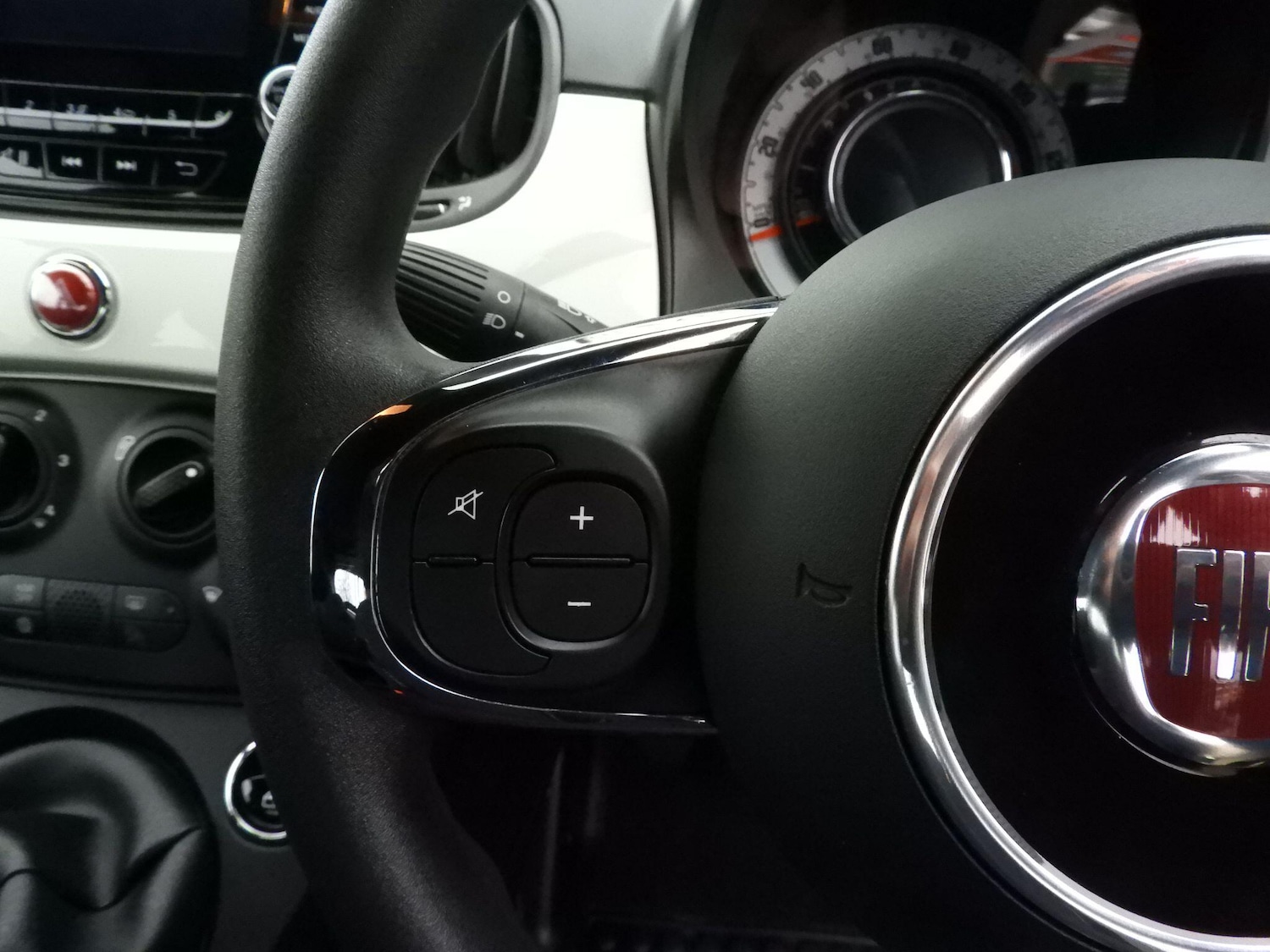 Used Fiat 500 for sale - 77344037: Photo 18