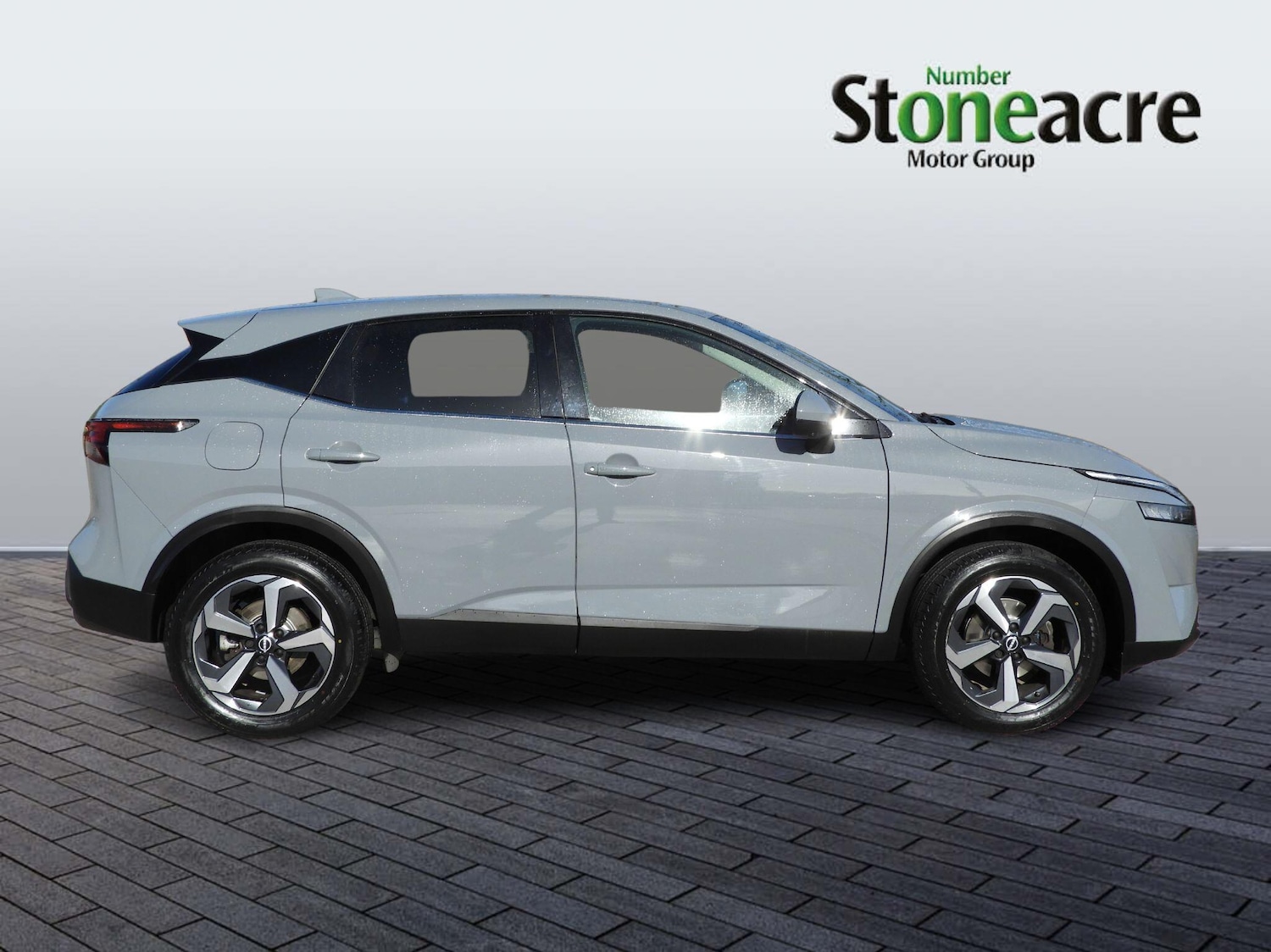 Used Nissan Qashqai for sale - 77909404: Photo 2