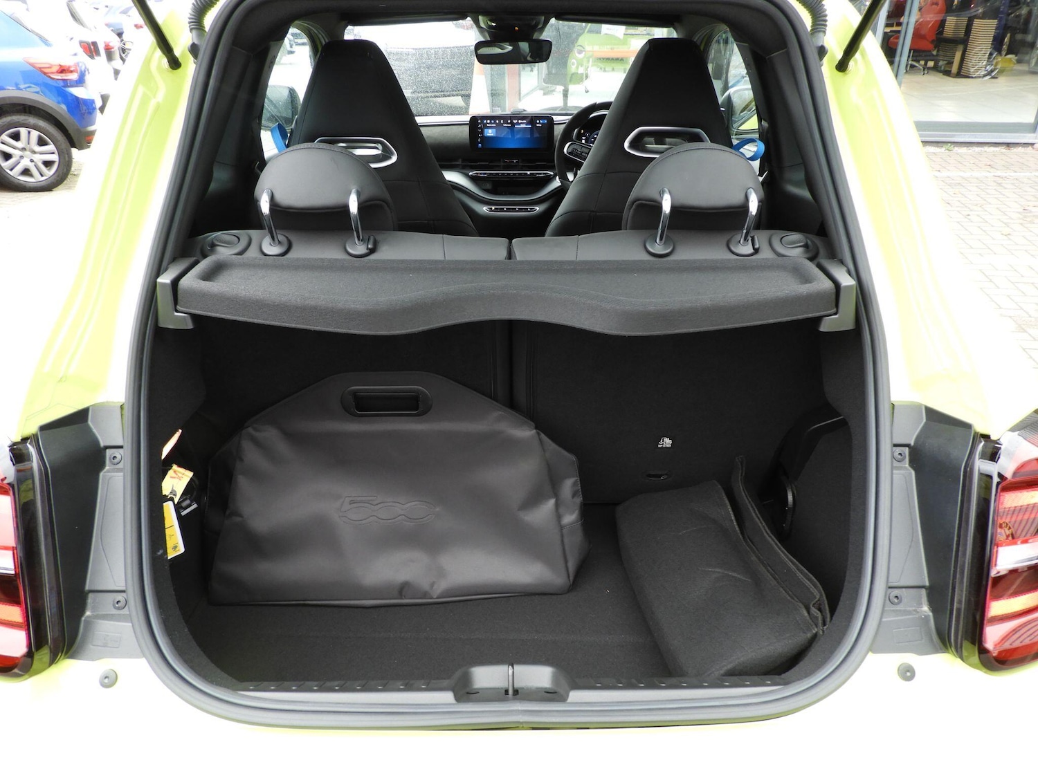 Used Abarth 500 2025 for sale - 76214280: Photo 10