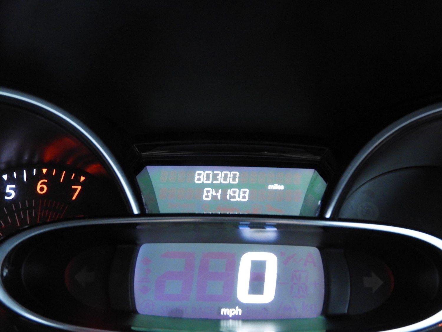 Used Renault Clio for sale - 77683473: Photo 16