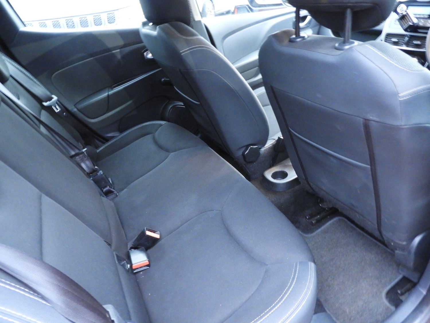 Used Renault Clio for sale - 77683473: Photo 19