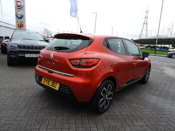 Used Renault Clio 2019 for sale - 77683473: Photo