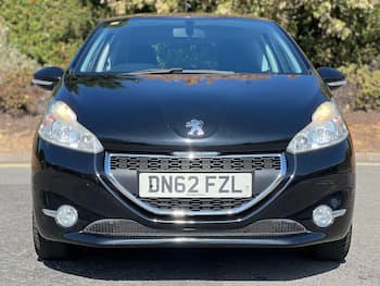 Used Peugeot 208 2012 for sale - 79711910: Photo