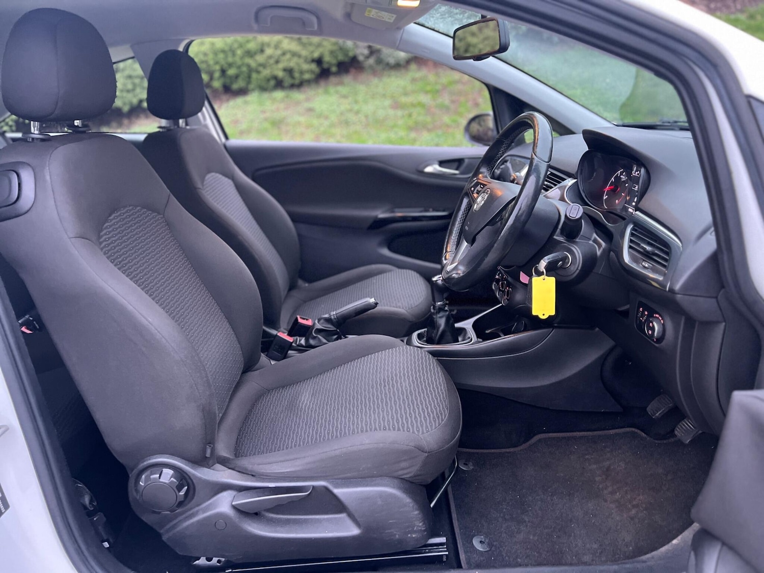 Used Vauxhall Corsa 2016 for sale - 77040271: Photo 16