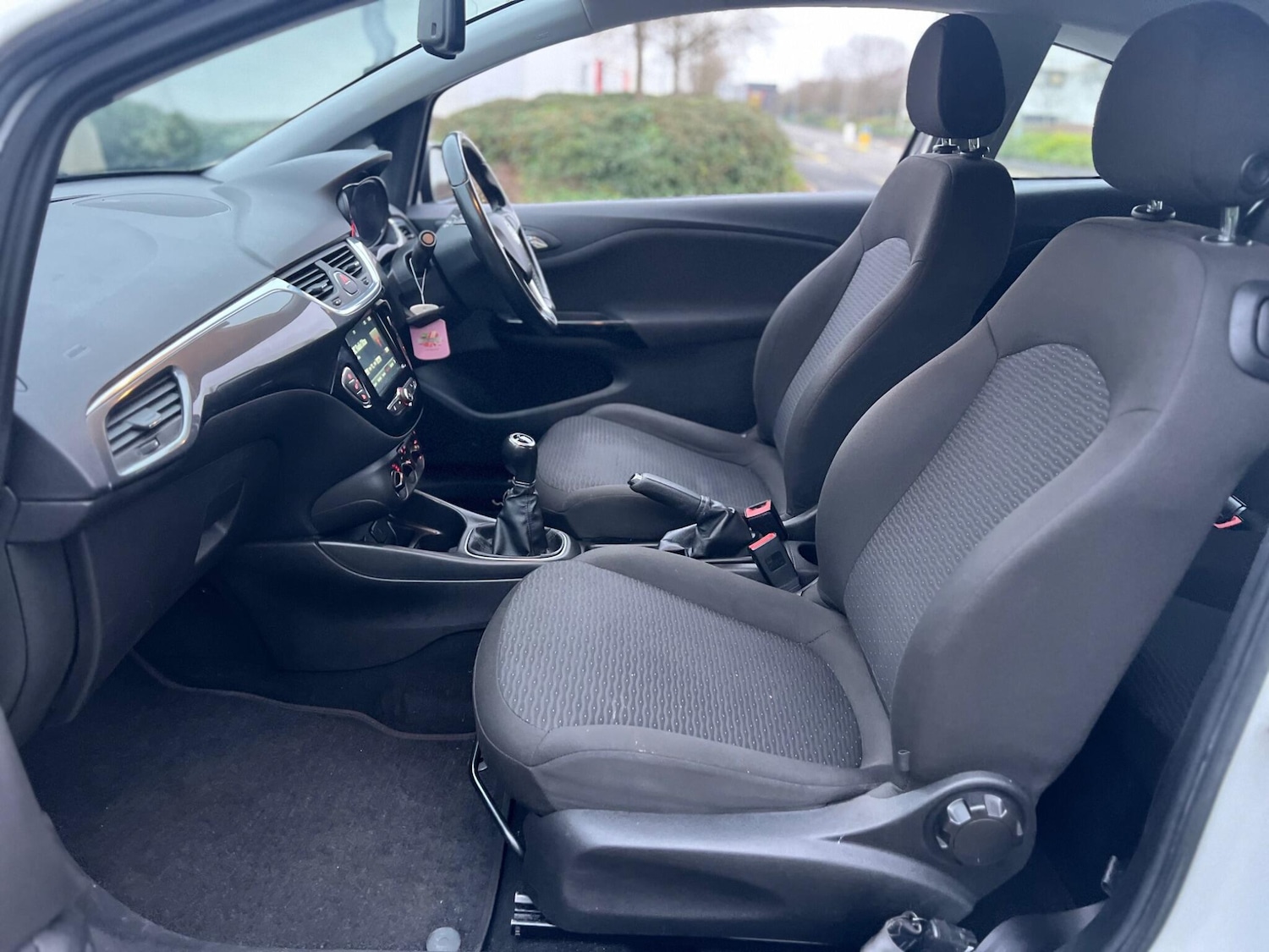 Used Vauxhall Corsa 2016 for sale - 77040271: Photo 18