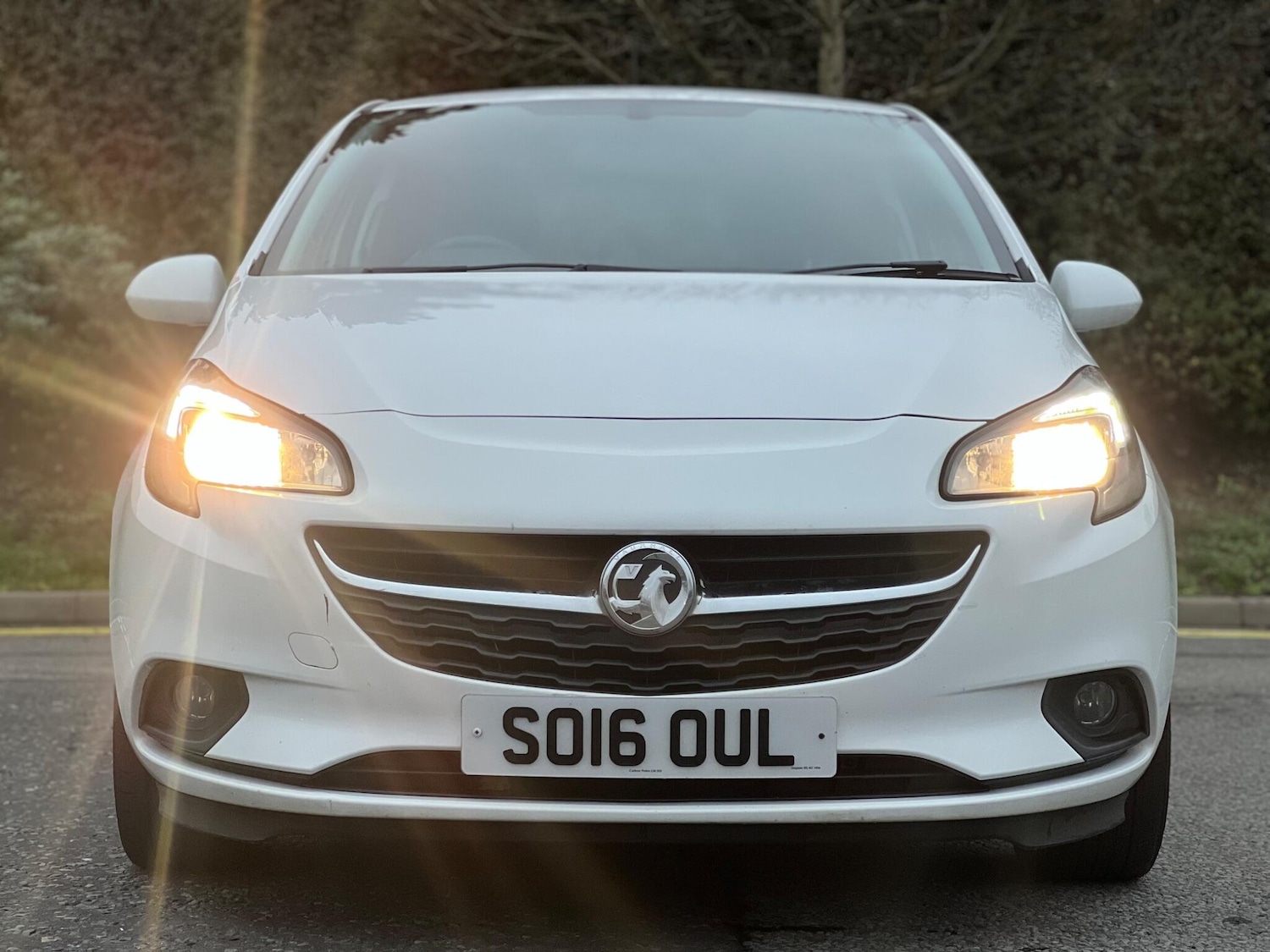 Used Vauxhall Corsa 2016 for sale - 77040271: Photo 2