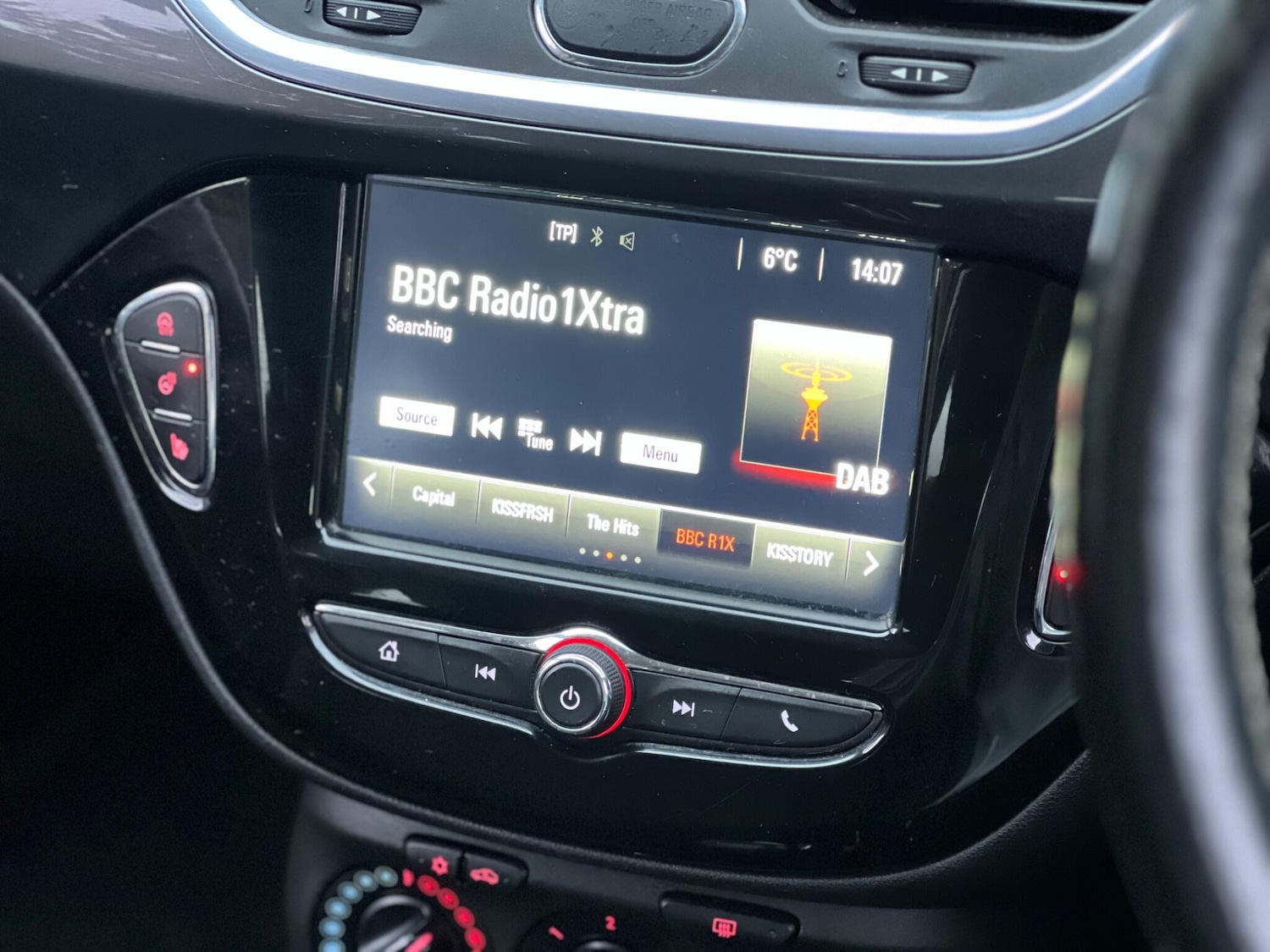 Used Vauxhall Corsa 2016 for sale - 77040271: Photo 24