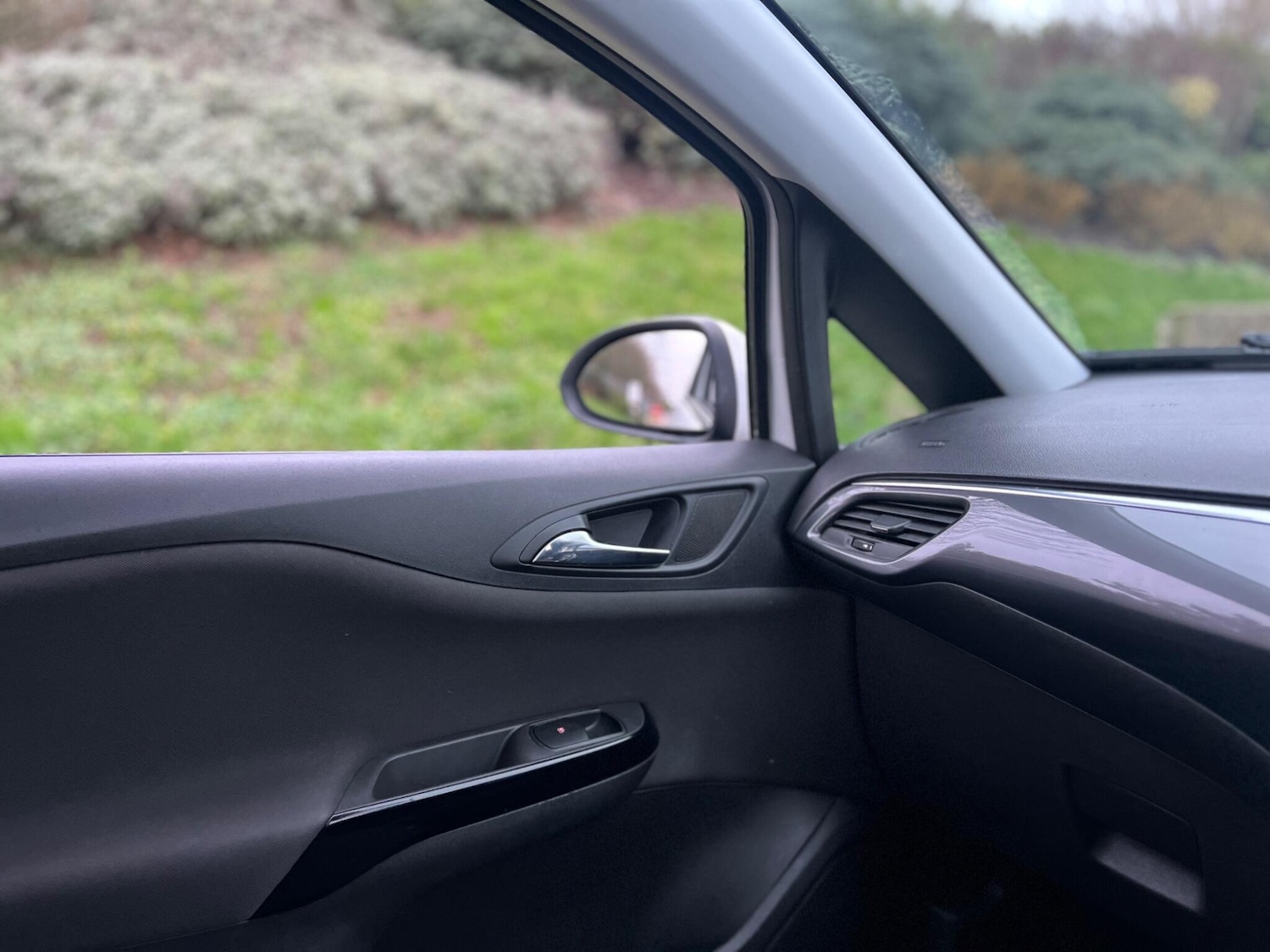 Used Vauxhall Corsa 2016 for sale - 77040271: Photo 37