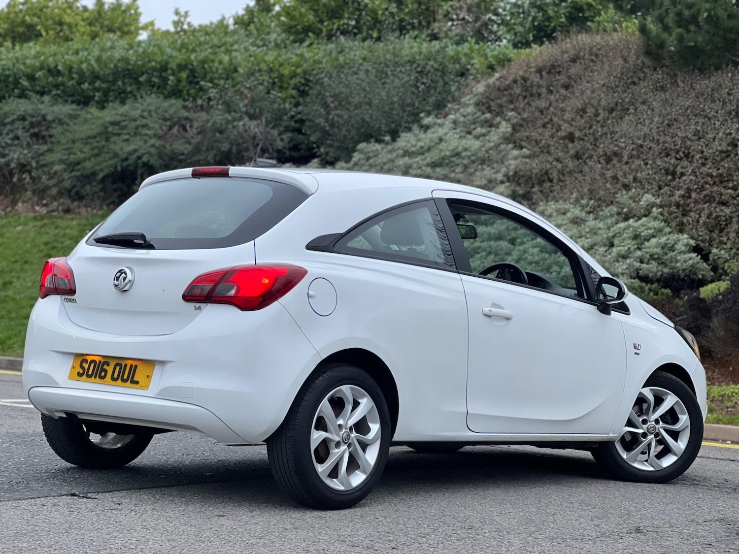 Used Vauxhall Corsa 2016 for sale - 77040271: Photo 9