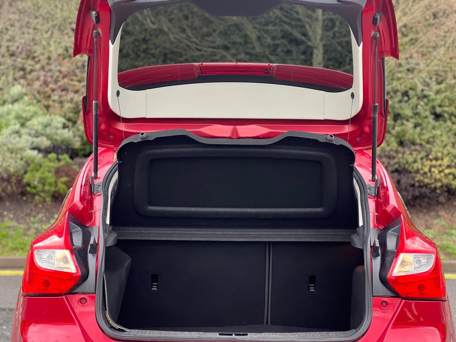 Used Ford Focus 2013 for sale - 77484628: Photo 15