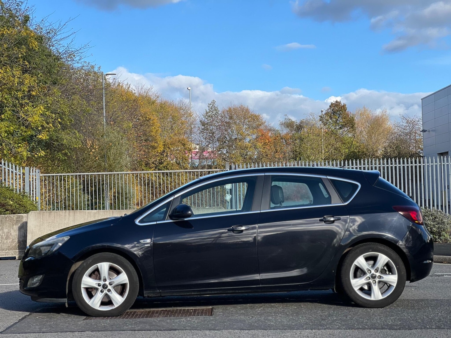 Used Vauxhall Astra 2010 for sale - 76371614: Photo 13