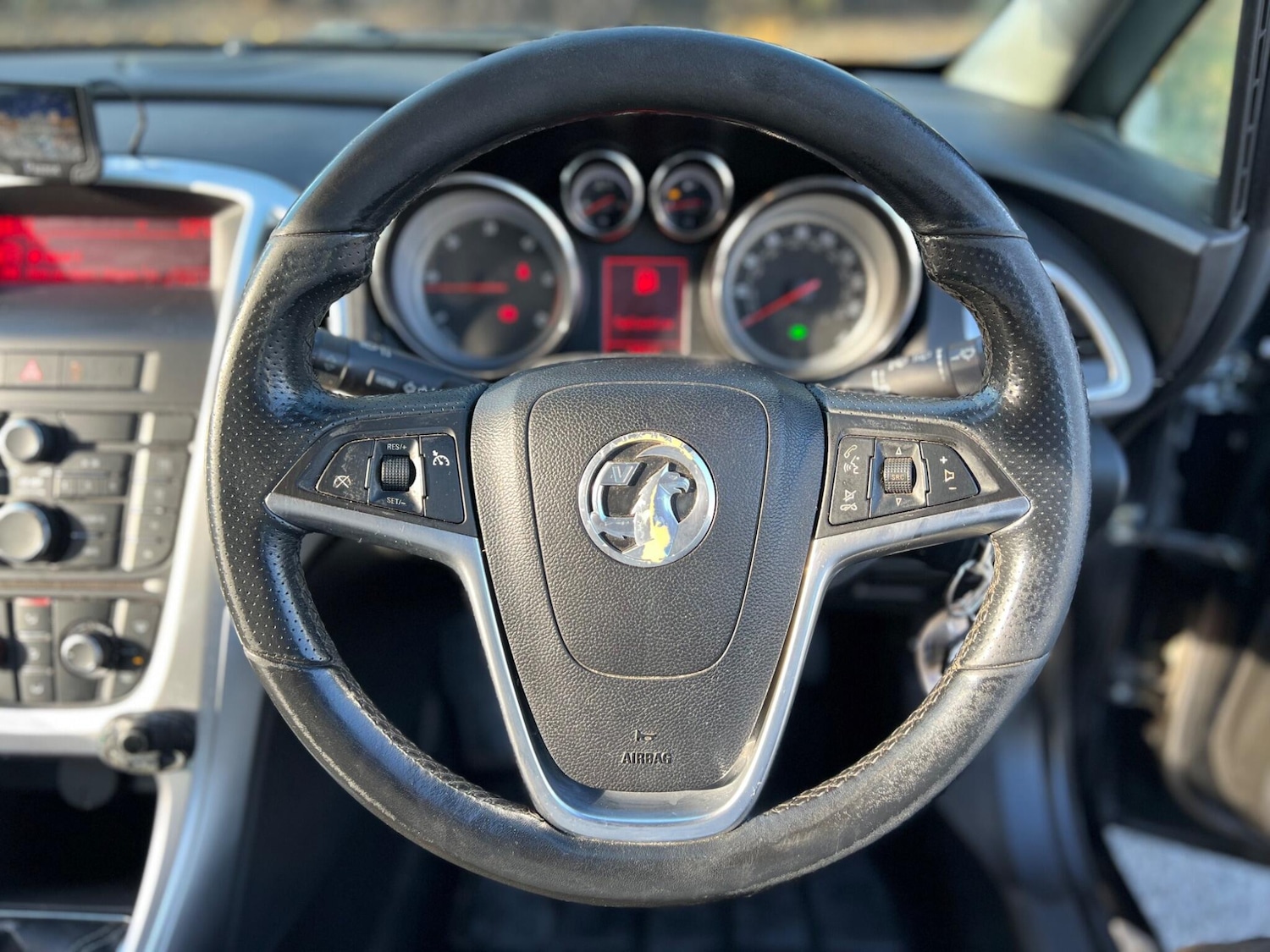 Used Vauxhall Astra 2010 for sale - 76371614: Photo 5
