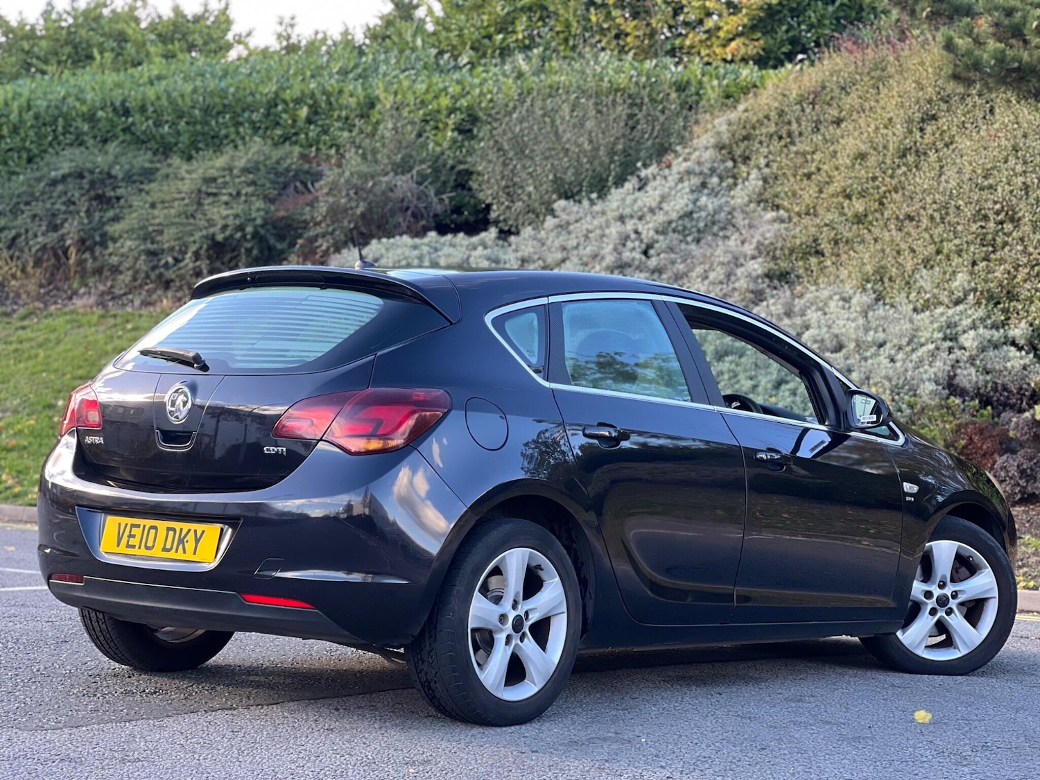 Used Vauxhall Astra 2010 for sale - 76371614: Photo 8