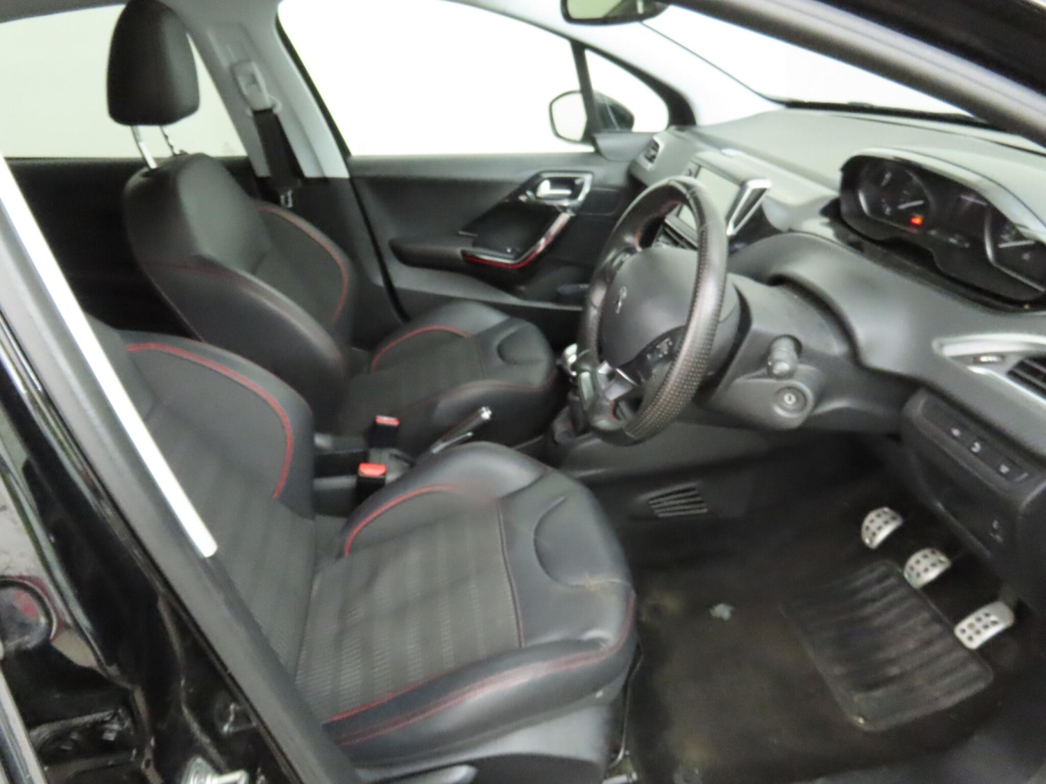 Used Peugeot 208 2019 for sale - 77524002: Photo 5