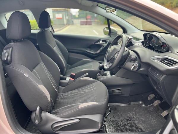 Used Peugeot 208 2013 for sale - 75519318: Photo 15