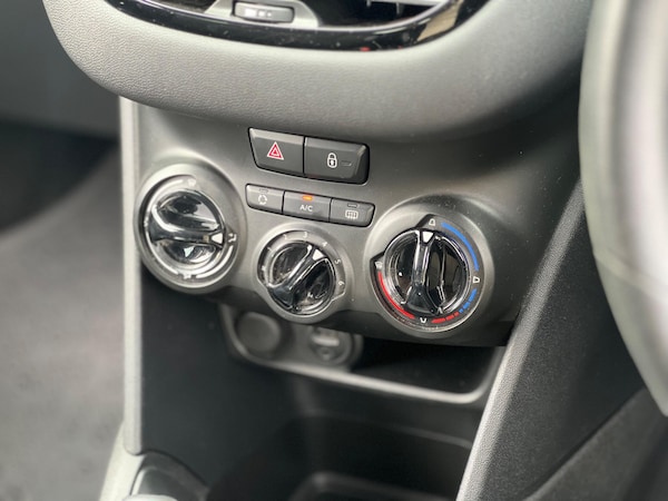 Used Peugeot 208 2013 for sale - 75519318: Photo 24