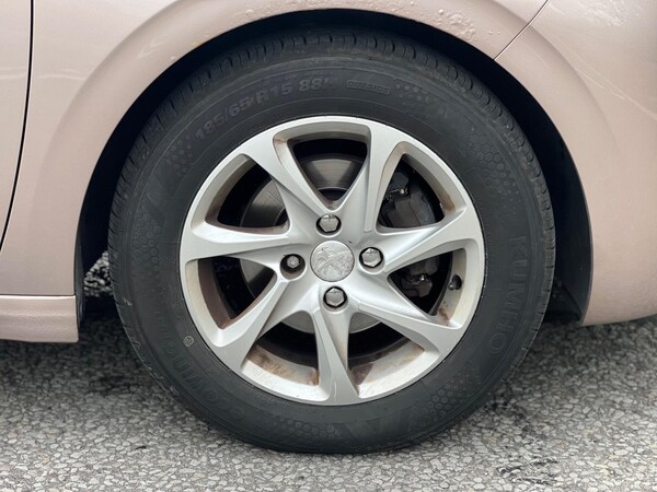Used Peugeot 208 2013 for sale - 75519318: Photo 30