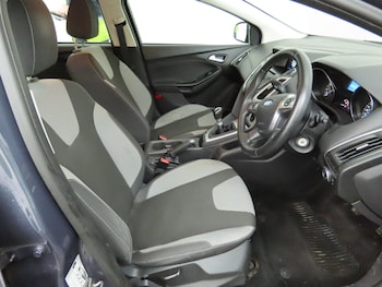 Used Ford Focus 2013 for sale - 76167273: Photo 4