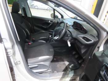 Used Peugeot 208 2014 for sale - 74965310: Photo