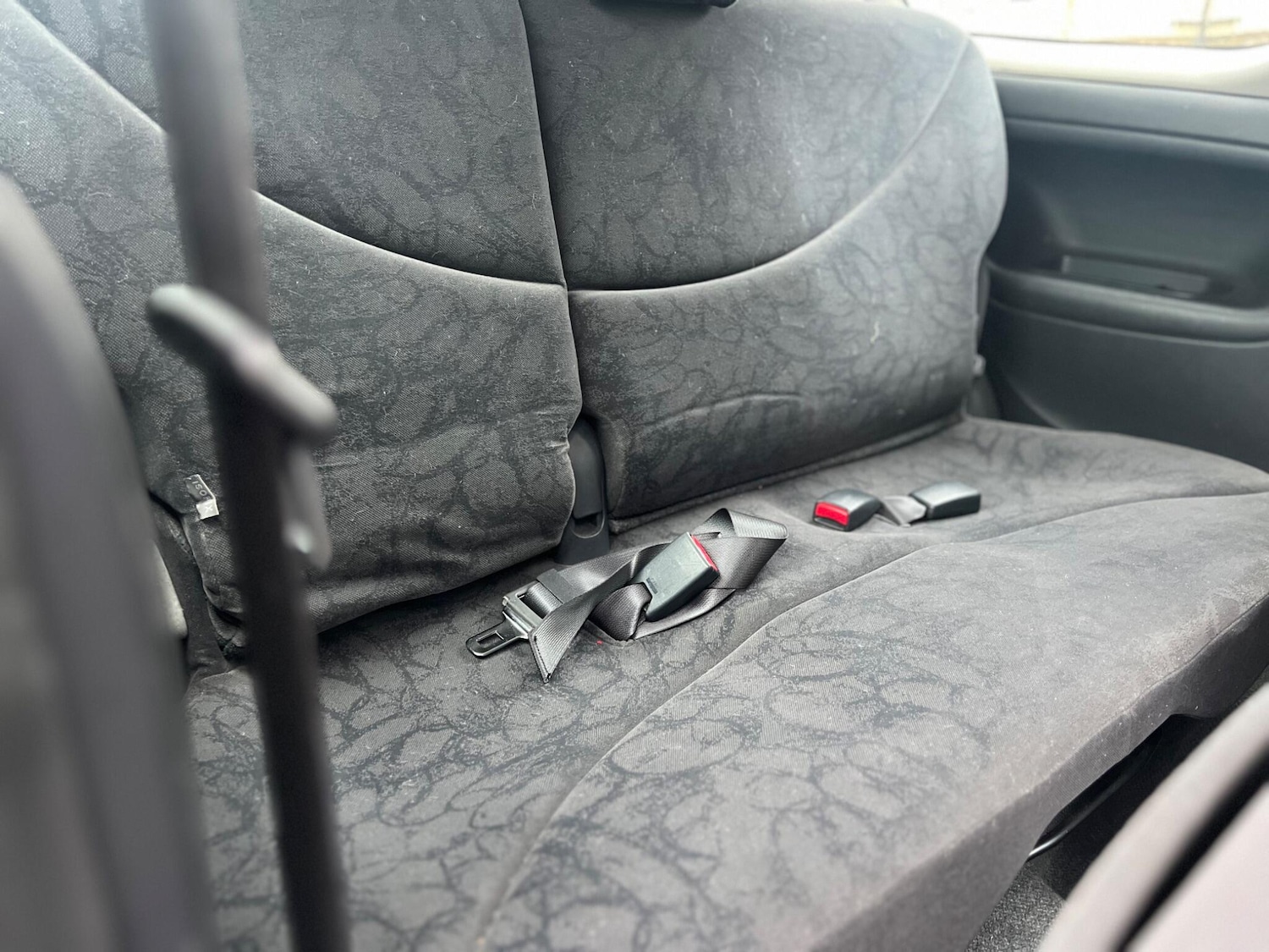 Used Toyota Yaris 2002 for sale - 77215018: Photo 20