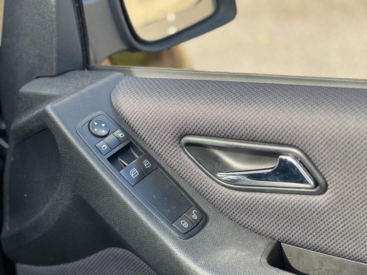 Used Mercedes-Benz A-Class 2009 for sale - 75809981: Photo 40