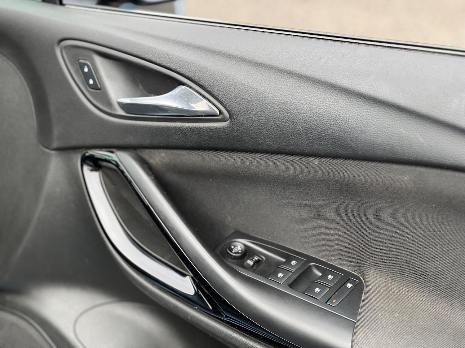 Used Vauxhall Astra 2016 for sale - 77559290: Photo 38