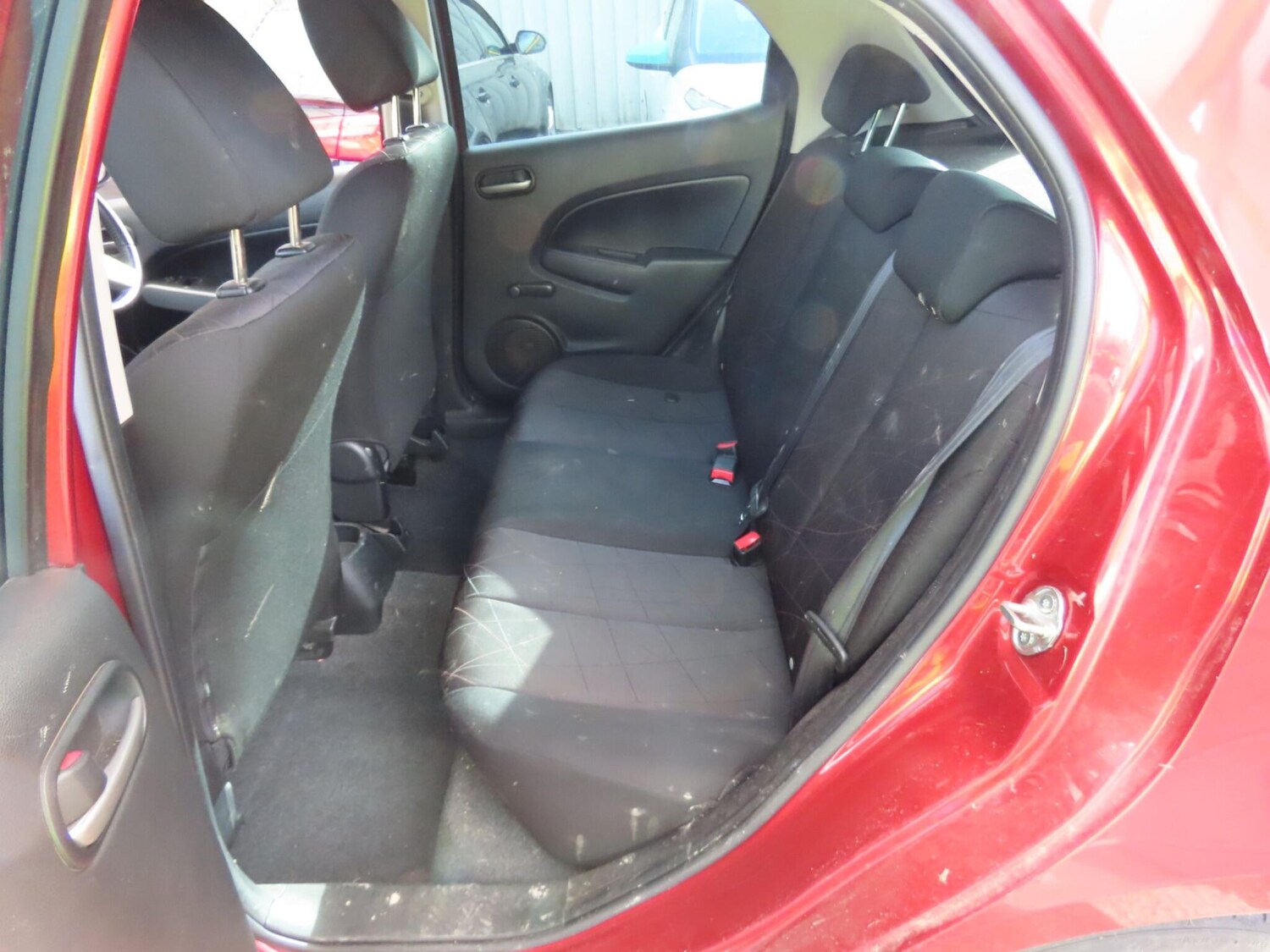 Used Mazda Mazda2 for sale - 77737997: Photo 9