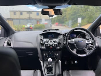 Used Ford Focus 2013 for sale - 79361537: Photo