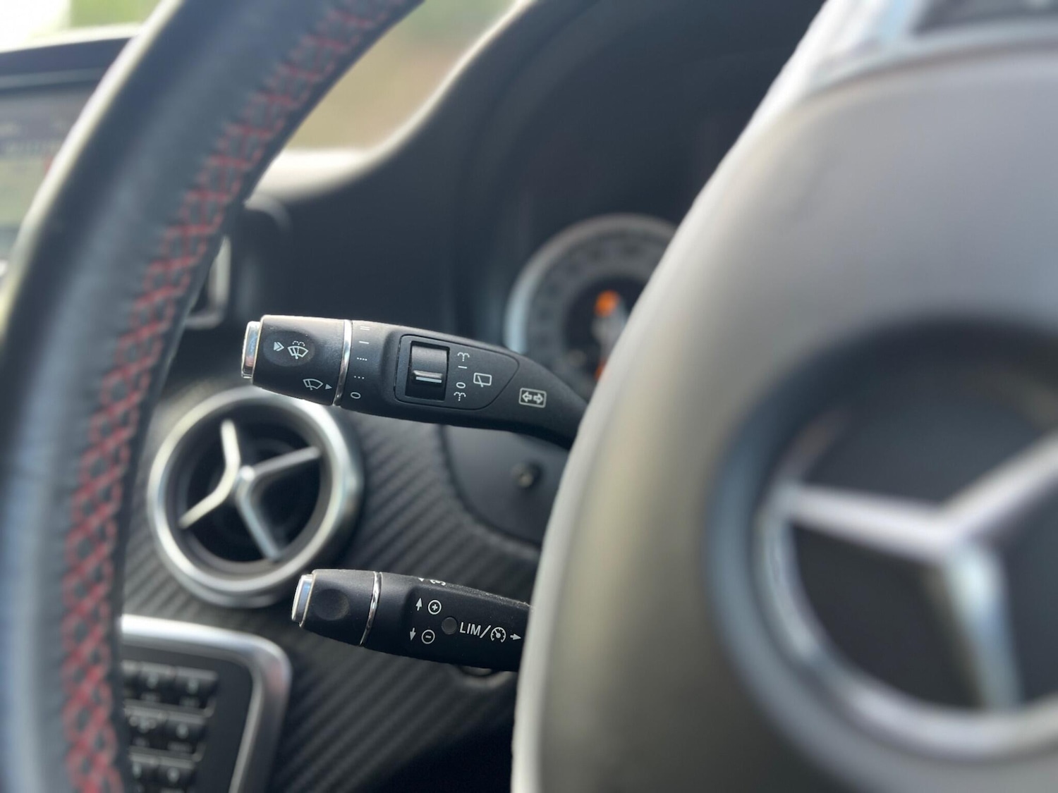 Used Mercedes-Benz A-Class 2014 for sale - 76991340: Photo 27