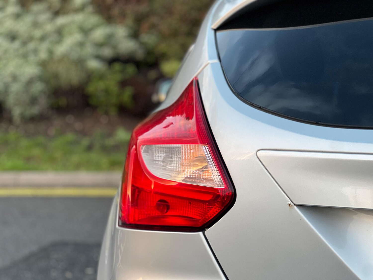 Used Ford Focus 2011 for sale - 76913430: Photo 12