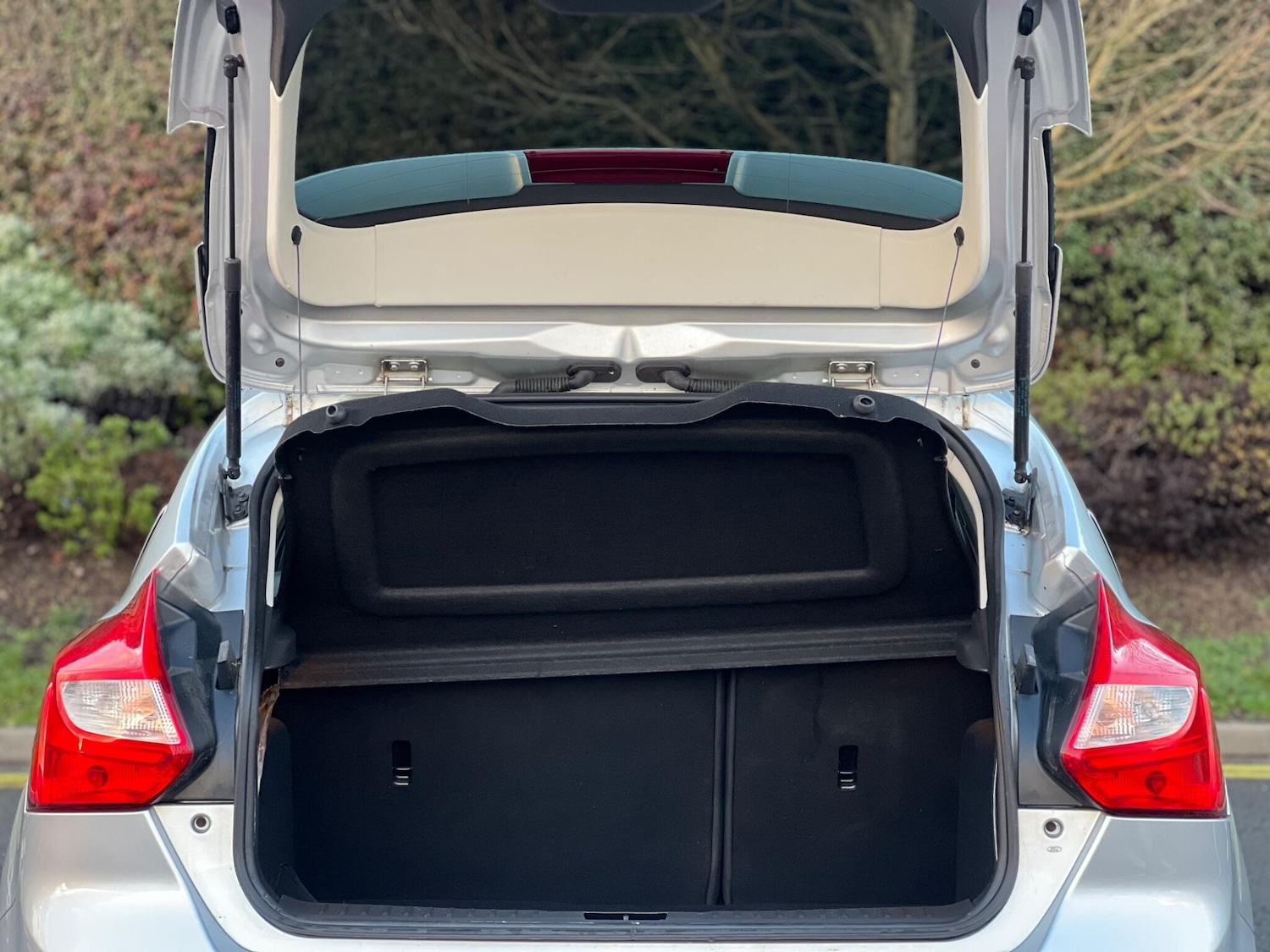 Used Ford Focus 2011 for sale - 76913430: Photo 15