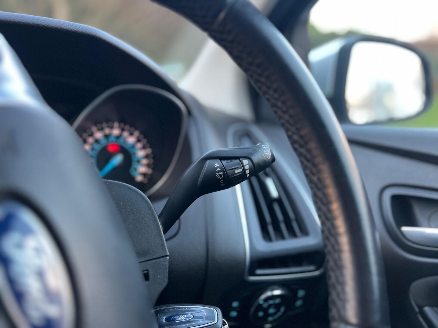 Used Ford Focus 2011 for sale - 76913430: Photo 26