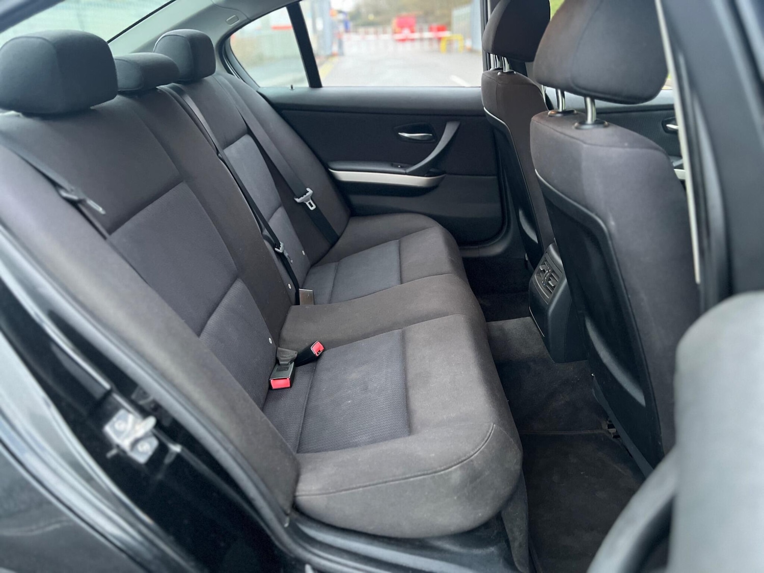 Used BMW 3 Series 2010 for sale - 77440449: Photo 24