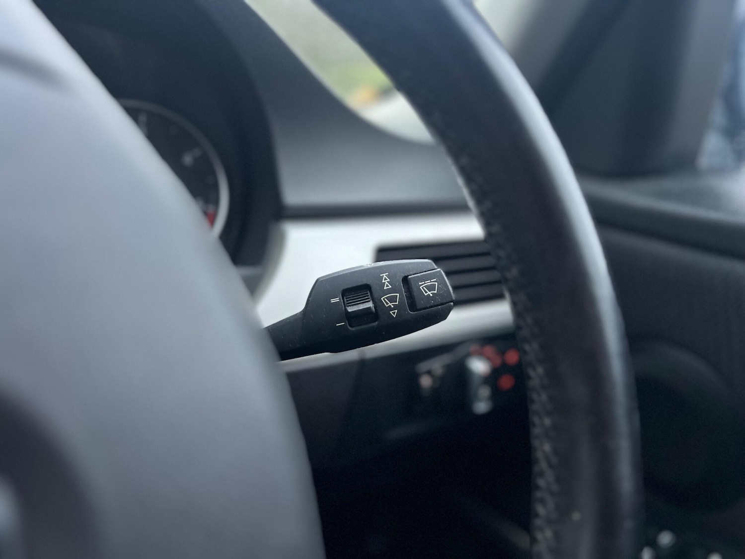 Used BMW 3 Series 2010 for sale - 77440449: Photo 26