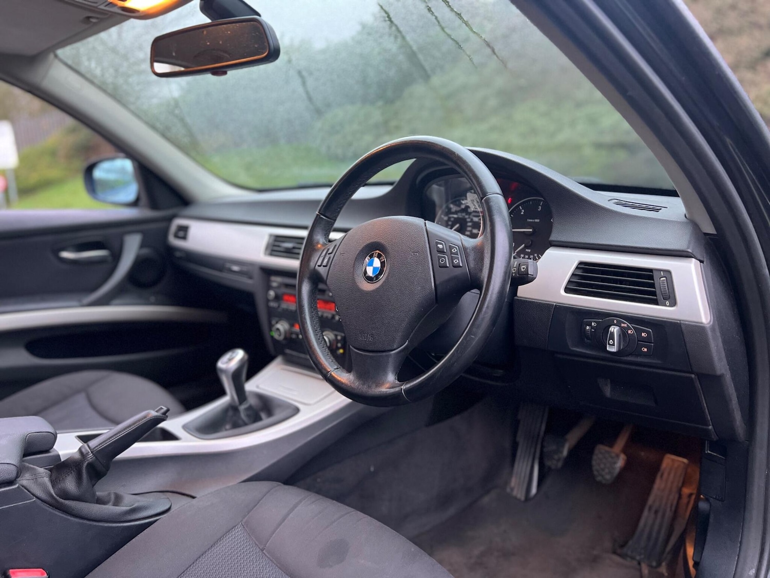 Used BMW 3 Series 2010 for sale - 77440449: Photo 6