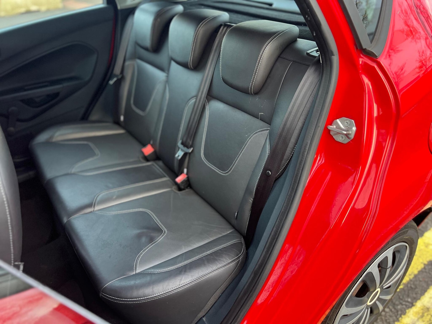 Used Ford Fiesta 2012 for sale - 76550393: Photo 20