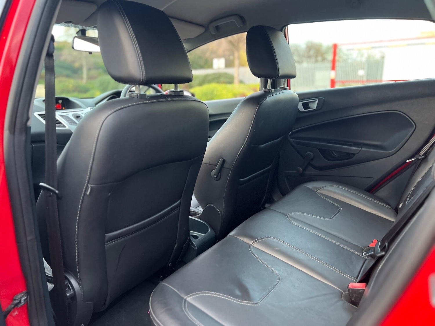 Used Ford Fiesta 2012 for sale - 76550393: Photo 22