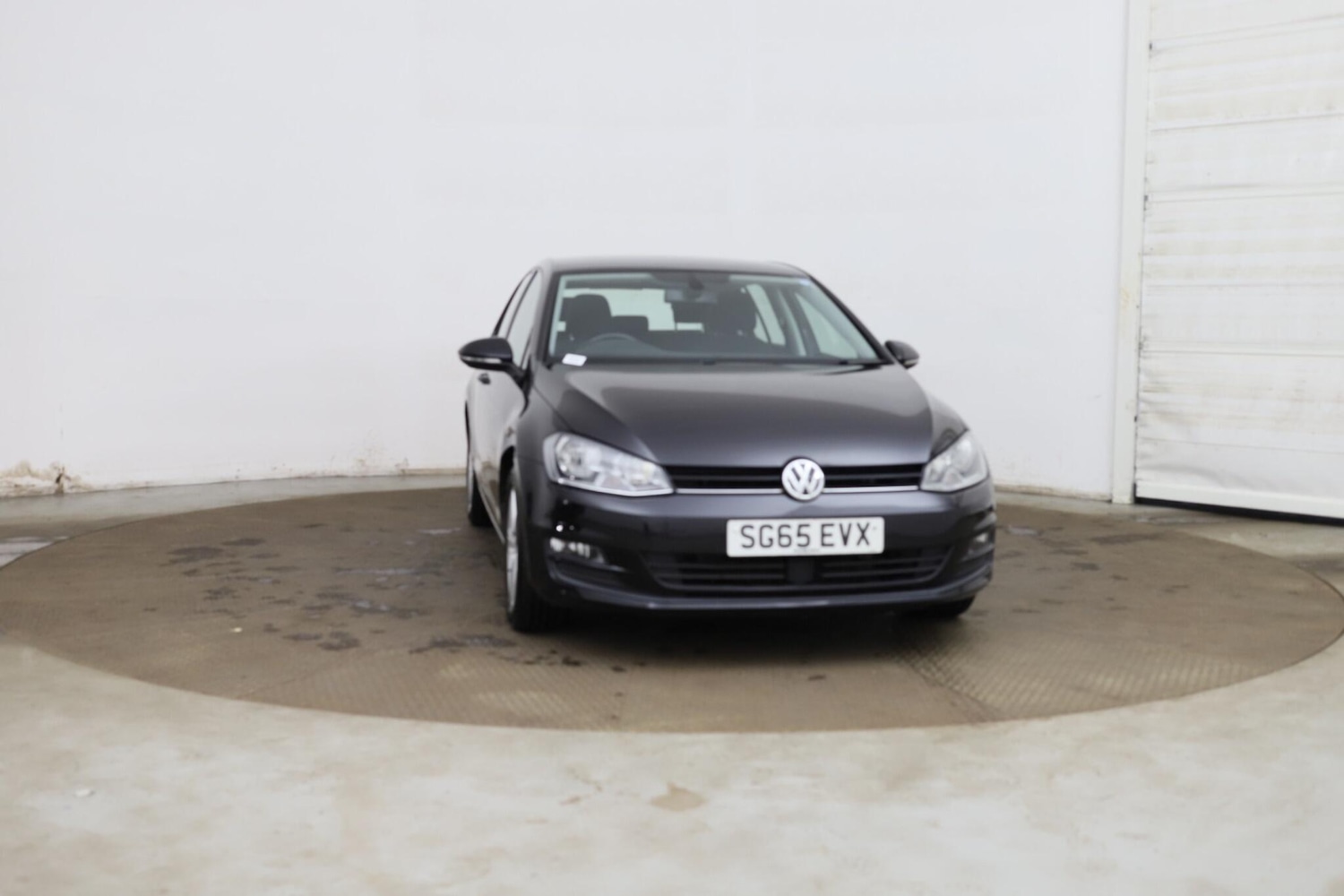 Used Volkswagen Golf 2015 for sale - 76314561: Photo 2